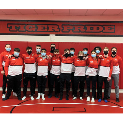 Moon Area wrestlers beat odds with fundraiser